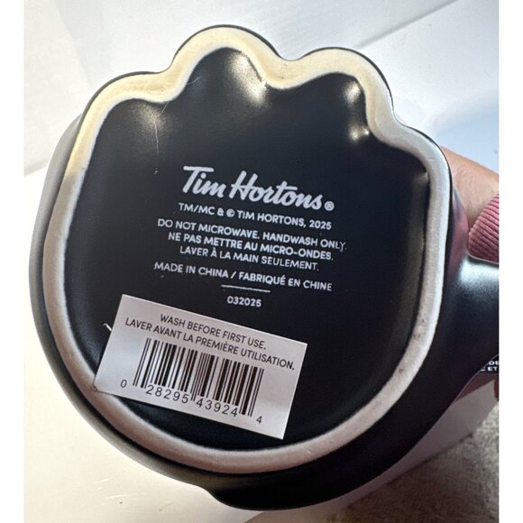 Tim Hortons Halloween Mug Black Cat Heat Activated Color Changing Mug 2025 - Picture 5 of 6